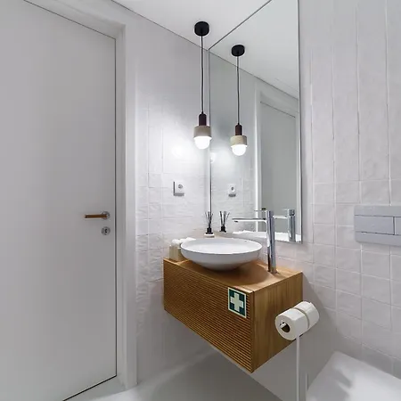 Art Living By Sweet Aveiro Apartman *