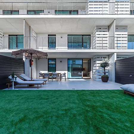 Art Living Apartment *